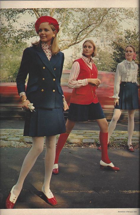 1969 02 Seventeen Bobbie Brooks 1 Susan Blakely Jane Hitch… | Flickr 60s Twiggy, 60’s Fashion, Twiggy Fashion, Decades Of Fashion, Fashion Decades, 60s 70s Fashion, 60s And 70s Fashion, 70s Inspired Fashion, Fashion 1960s