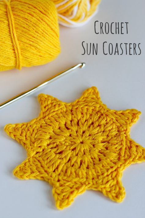 Coasters Free Pattern, Triple Crochet Stitch, Yarn And Needles, Crochet Valentines, Coaster Ideas, Crochet Sun, Clothes Drawing, Hats Crochet, Black Coasters