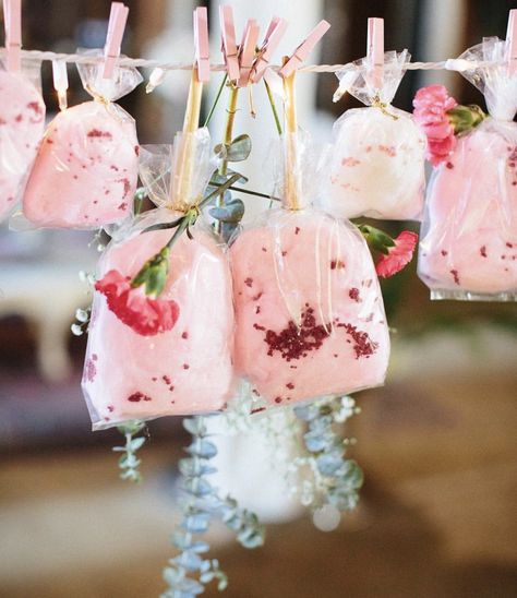 A Luxe Flower Power Cotton Candy Display by HauteSugarCo. Cotton Candy Display, Cotton Candy Flower, Cotton Candy Wedding, Cotton Candy Favors, Cotton Candy Party, Candy Cotton, Candy Stand, Lavender Cotton, Pop Baby Showers