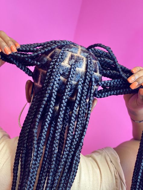 Blue Knotless Box Braids, Blue Knotless, Hair Tiktok, Knotless Box Braids, Stitch Braids, Braids With Beads, Light Hair Color, Braided Hairstyles For Black Women, Hairstyles Braids