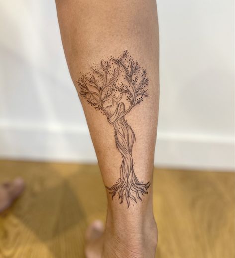 Earthy Shoulder Tattoos For Women, Women Of Leaves Tattoo, Womens Body Tree Tattoo, Small Tree With Roots Tattoo, Tree Tattoos For Women On Leg, Woman And Nature Tattoo, Woman With Roots Tattoo, Tree Of Life Yoga Tattoo, Earth Sleeve Tattoo