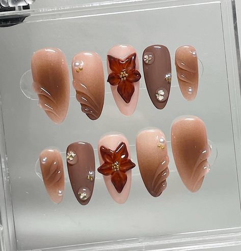 3d Nail Designs Fall, Brown 3d Nails, Brown Press On Nails, Autumn 3d Nails, Fall 3d Nails, Maple Nails, 3d Fall Nails, Brown Flower Nails, 3d Floral Nails