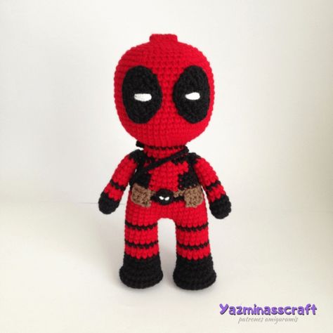 How to crochet Deadpool Amigurumi – Yazminasscraft Deadpool Crochet Pattern, Crochet Deadpool Pattern Free, Deadpool Crochet Pattern Free, Crochet Deadpool, Disney Crochet Patterns, Deadpool Wolverine, Amigurumi Pattern, Crochet Bag, Deadpool