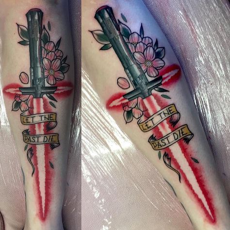 Kylo Ren Lightsaber Tattoo, Kylo Ren Tattoo, Ren Tattoo, Lightsaber Anakin, Anakin Lightsaber, Star Wars Tattoo Sleeve, Lightsaber Tattoo, Kylo Ren Lightsaber, Tattoo Ink Colors