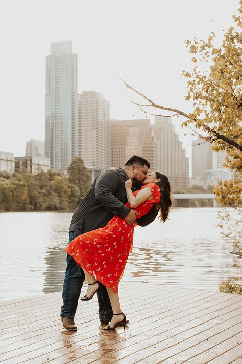 Downtown Austin Photoshoot, Austin Engagement Photos Locations, Downtown Austin Engagement Photos, Engagement Photos Austin, Austin Texas Engagement Photos, Engament Pics, Summer Engagement Pictures, Austin Engagement Photos, Texas Engagement Photos