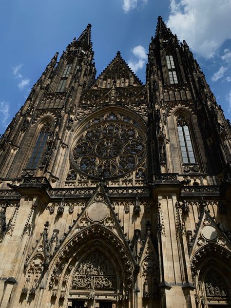 The St. Vitus Cathedral is located in Czech Republic, Prague. It’s a Gothic building, and is the most important church in Prague. #prague #gothiccathedral #czechrepublic #czechia Gothic Cathedral Exterior, Czechia Aesthetic, Prague Buildings, Goth Church, York Cathedral, Vampire Things, St Vitus Cathedral Prague, Gothic Chapel, Wedding Core