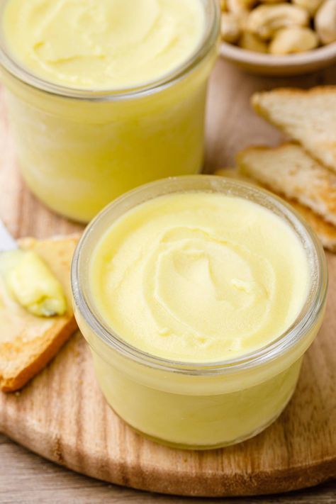 Smooth and Creamy Vegan Butter Substitute (How To) - Healthy Substitute Vegan Butter Substitute, Nut Butter Recipes, Buttermilk Substitute, Butter Substitute, Vegan Substitutes, Refined Coconut Oil, Healthy Substitutions, Cashew Butter, Unsweetened Almond Milk