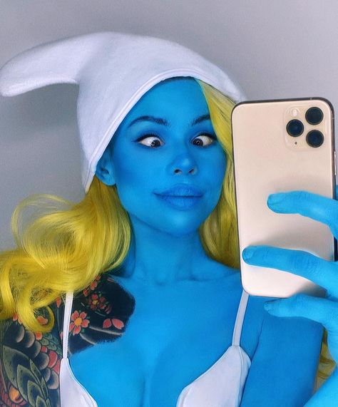 Smurfette Halloween Costume, Smurfette Costume, Smurfette Costumes, Mystique Costume, Halloween Queen, Halloween Women, Blue Paint, Halloween Costumes Women, Body Painting