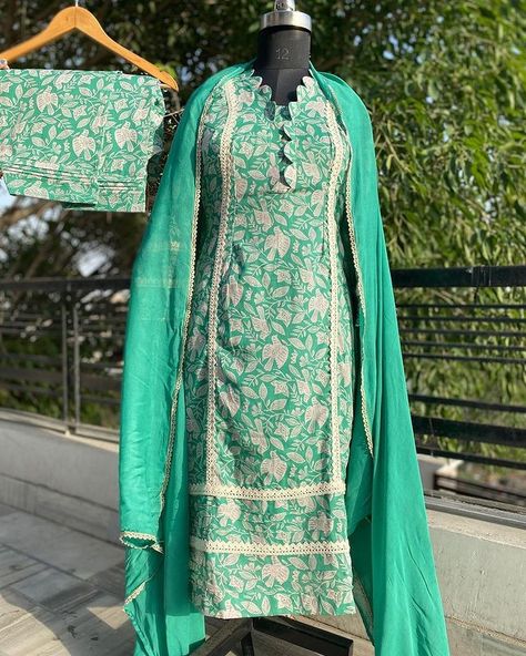 Printed suit set Cotton printed suit Printed lace design suit Lace Design Suit, Indian Kurti Designs, Printed Suit, Simple Style Outfits, Lace Dress Design, Latest Model Blouse Designs, Summer Formal, Punjabi Outfits, Kurti Designs Party Wear