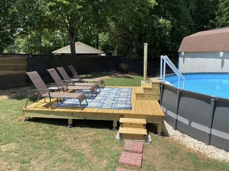 Above Ground Pool Landscape, Pool With Deck, Decks Around Pools, Above Ground Pool Deck Ideas, Deck Piscina, Above Ground Pool Deck, Pool Deck Plans, Cheap Pool, Pool Deck Ideas