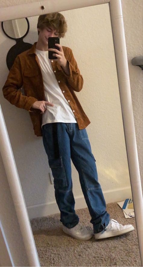 Guy Thanksgiving Outfit, Geeky Outfits Men, Nerdy Guys Outfits, Nerdy Style Men, Nerdy Boy Aesthetic Outfit, Nerdy Boy Outfits, Indie Male Fashion, Corduroy Outfit Men, Nerd Style Men