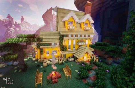 Yellow Minecraft, House Tutorial, Cute Minecraft Houses, Yellow House, Medieval Style, Minecraft House, Yellow Houses, Minecraft Creations, Medieval Fashion