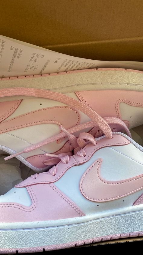 Pink Nikes, Nike Shoes, Nike, Sneakers, Pink, White