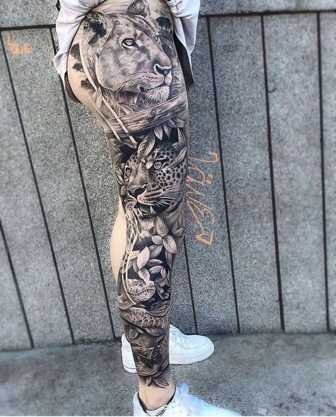 Animal Thigh Tattoo, Jungle Tattoo, Realistisches Tattoo, Best Leg Tattoos, Animal Sleeve Tattoo, Tier Tattoo, Full Leg Tattoos, Skeleton Hand Tattoo, Back Of Shoulder Tattoo