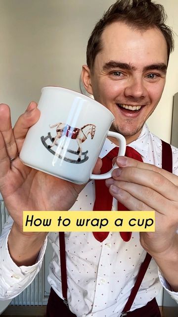 Andrew on Instagram: "How to wrap a cup?😎 #lifehacks #lifehack #howto ⠀" Wrapping A Coffee Mug Gift, Gift Wrapping Mugs Ideas, How To Wrap Mugs Gift Ideas, Gift Wrap A Mug, How To Pack A Cup Gift, How To Wrap A Glass Cup As A Gift, Wrapping A Cup Gift, Wrapping Coffee Mugs Gift, Gift Wrap Mug Ideas