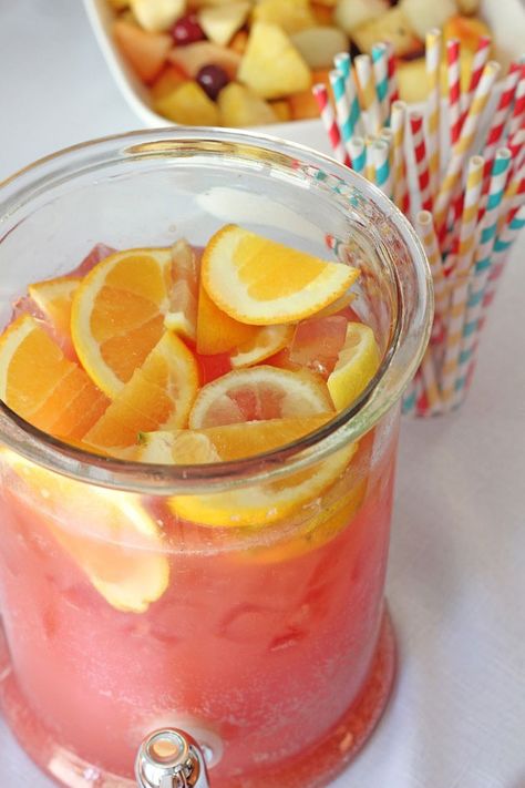 Best Party Punch, Sliced Oranges, Frozen Lemonade, Lemon Lime Soda, Party Punch, Jello Shots, Best Party, Punch Recipes, Party Desserts