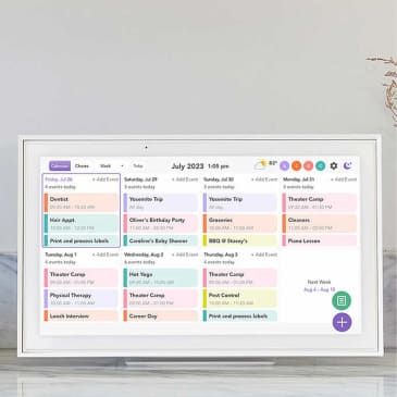 Costco Is Selling Skylight Calendars (It’ll Organize Your Life!) | Apartment Therapy Apple Calendar, Outlook Calendar, My Notes App, Chore Charts, Chore List, Digital Calendar, Google Calendar, Time Saver, Busy Family