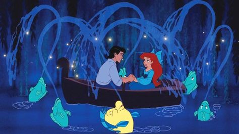 Little Mermaid Disney Scene Disney Amor, Mermaids Kissing, Film Disney, Ingrid Bergman, Film D'animation, Humphrey Bogart, Quotes Disney, Disney Life, Ariel The Little Mermaid