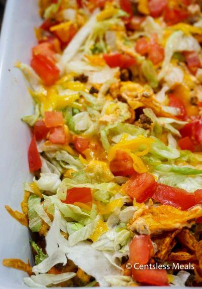 Taco Casserole with a Surprise Crust! Dorito Taco Bake, Delicious Casseroles, Easy Taco Casserole, Chicken Taco Casserole, Taco Toppings, Cocktail Sausages, Chicken Easy, Taco Recipe, Taco Casserole