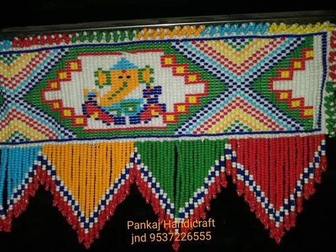 Motina Toran Hombre, Machi Work Toran, Moti Toran Designs Doors Handmade, Machi Work, Moti Necklace, Beaded Belts Patterns, Latest Gold Ring Designs, School Art Activities, Friendship Status