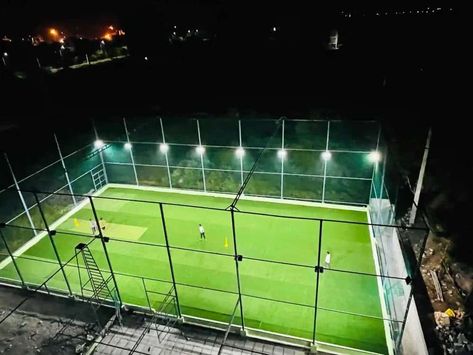 We make all types of turf and sports ground like Cricket box, football, Basketball, Badminton & Volleyball Court installations. Meckavo Sports is FIFA Certified manufacturer & supplier of artificial turf. Box Cricket Turf, Gym Ceiling, Turf Cricket, Box Cricket, Artificial Landscape, Football Turf, Cute Minions Wallpaper, Hockey Field, Cricket Tournament