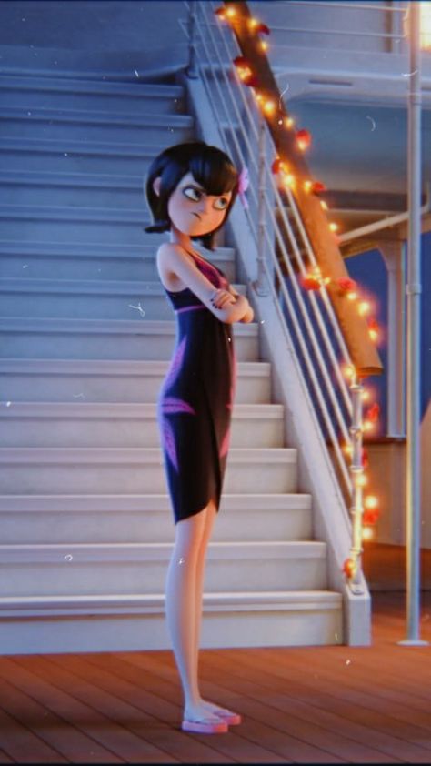 Hotel Transylvania Martha, Hotel Transylvania Movie, Goth Disney Princesses, Mavis Hotel Transylvania, Mavis Dracula, Goth Disney, Violet Parr, Evil Disney, Emo Love