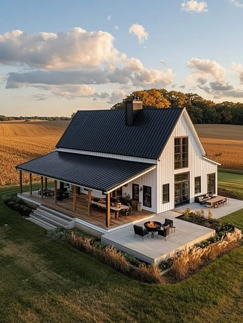 Barn House Design, Barn Style House Plans, Barndominium Ideas Interiors, Dream Life House, Barn Style House, House Plans Farmhouse, Pole Barn Homes, Barn House Plans, Barndominium Ideas