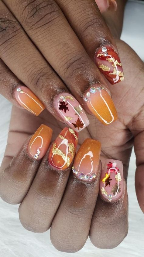 Short coffin ombre Short Coffin Ombre, Fall Leaf Nail Art, Coffin Ombre, Leaf Nail Art, Fall Leaves Nail Art, Short Coffin, Fall Leaf, Autumn Leaves, Nail Designs