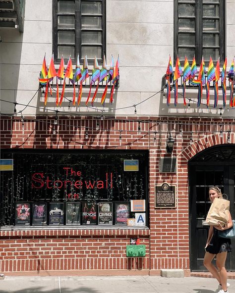 Greenwich Village Stonewall Inn, Greenwich Village