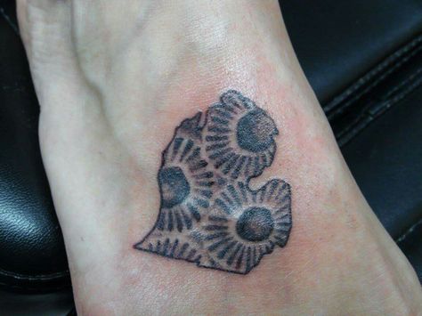 Michigan Petoskey Stone Great Lakes Tattoo, Tattoo Touch Up, Petosky Stone, Michigan Tattoos, Lake Tattoo, Stone Tattoo, Trending Tattoo, Stone Sign, Petoskey Stone