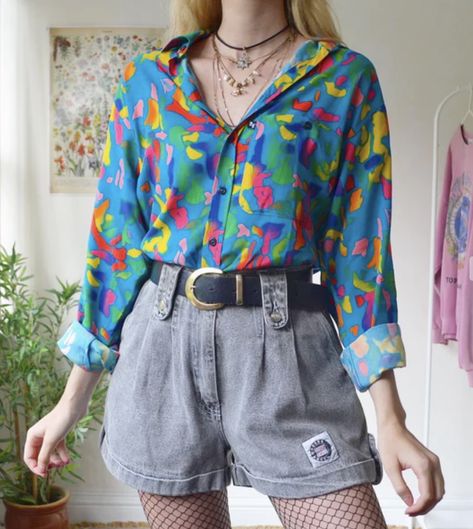 https://bettyberry.co.uk/collections/creations/products/kaleidoscope-shirt Lucy And Yak, Soft Girl Aesthetic, Being Kind, Rainbow Fashion, Art Shirts, Make Art, We Wear, Vintage Shirts, The Vintage