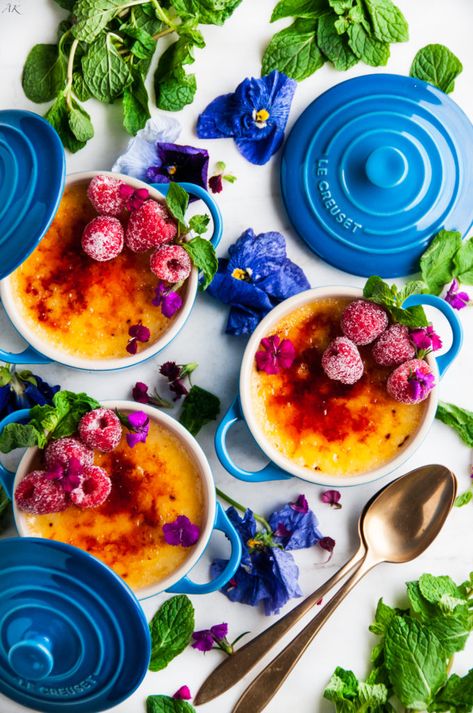 Easy Limoncello Creme Brulee - Aberdeen's Kitchen Lemon Liquor, Mini Cocotte Recipe, Cocotte Recipe, Night Dessert, Le Creuset Recipes, Weight Watcher Desserts, Creme Brulee Recipe, Brulee Recipe, Creme Brûlée