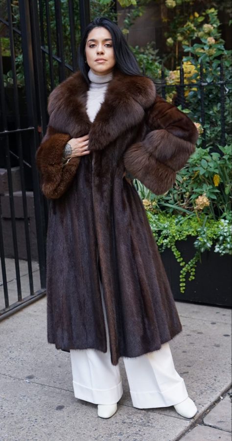 Fur Coats Outfit, Girl Silk Dress, Silk Dresses Outfit, Fur Outfit, Pink Fur Coat, Fur Coat Outfit, Black Fur Coat, Long Fur Coat, Fur Coat Fashion