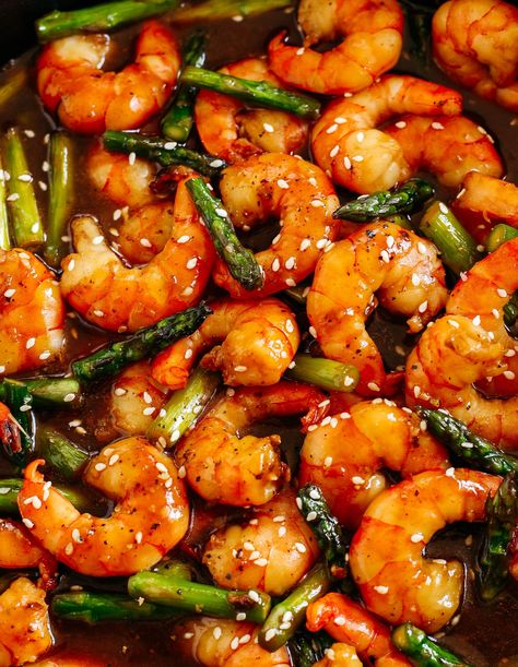 Honey Garlic Shrimp Stir Fry - Eat Yourself Skinny Garlic Shrimp Stir Fry, 2b Recipes, Shrimp Stir Fry Recipe, Ginger Shrimp, Stir Fry Shrimp Recipes, Honey Garlic Shrimp, Spicy Garlic Shrimp, Shrimp And Vegetables, Shrimp Stir Fry