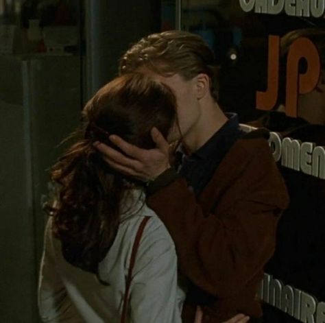 Michael Pitt and Eva Green in The Dreamers Scorpius And Rose, Stopped Caring, Michael Pitt, الفن الرقمي, Grunge Boy, Arte Van Gogh, The Love Club, Eva Green, Two People