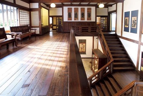 Interior Design Japanese, Folk Crafts, Japanese Home Design, Japanese Style House, Traditional Japanese House, Small House Interior, Japan Architecture, Small House Interior Design, Asian Architecture