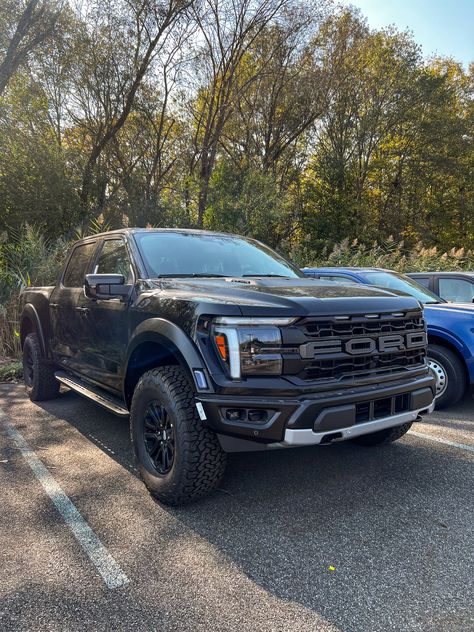 The 2024 Ford F-150 Raptor is built for adventure and ready to conquer any terrain. 💪

(Stock #: F44330) #HealeyBrothers #HudsonValley #HVNY #Ford #F150 #Raptor 2024 Ford F150, F 150 Truck, Ford F150 2013, Ford Raptor Truck, F150 Platinum, Best Pickup Truck, Truck Ford, F150 Raptor, Ford F 150 Raptor