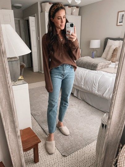 Waffle Tee, Effortless Outfit, Henley Shirt, Henley Shirts, Waffle Knit, Mom Jeans, Outfit Ideas, Pants, Trousers