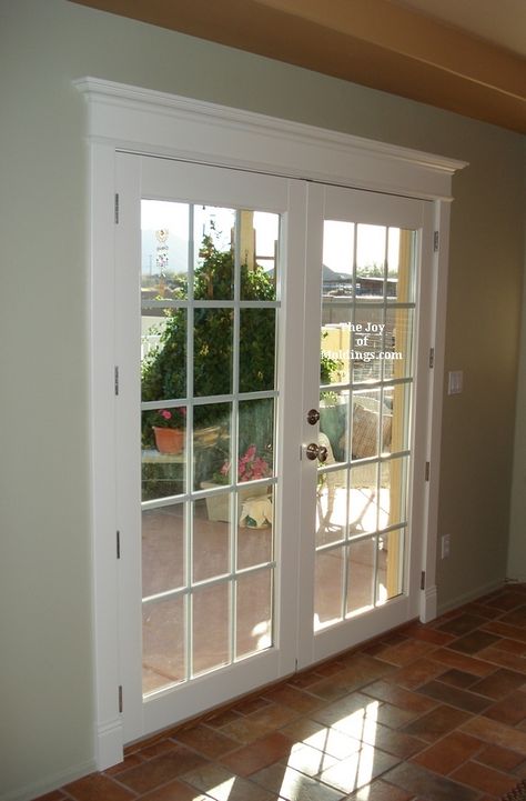 Craftsman Style Exterior Window Trim | ... simple square ones to shift this design more towards Craftsman style Victorian Molding, Farmhouse Door Trim, Farmhouse Patio Doors, Window Farmhouse, Exterior Door Trim, Pintu Interior, French Window, Farmhouse Patio, French Doors Exterior