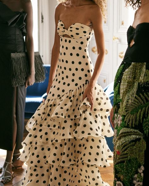 Prom Evening Dresses, Looks Pinterest, Dots Dress, Looks Party, Mode Inspiration, Evening Dresses Prom, Dance Dresses, Fancy Dresses, Polka Dot Dress