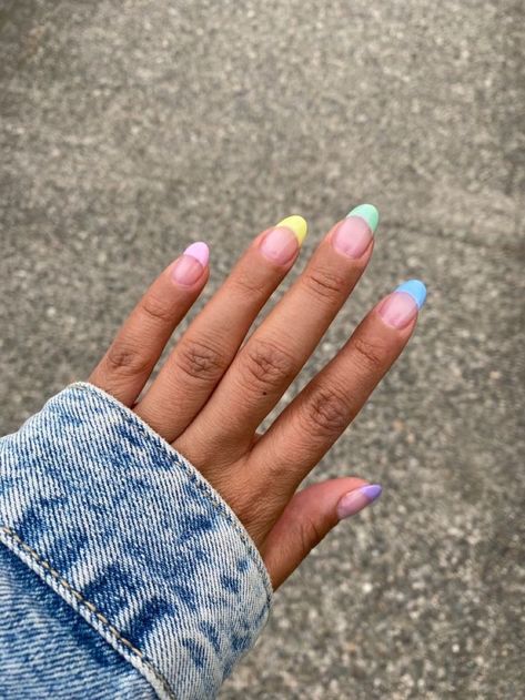 Easter Pastel French Tip Nails, Spring Tips Nails, Colorful Nails Acrylic Almond, Pastel French Nails Almond, Short Almond Rainbow Nails, Rainbow Pastel French Tip Nails, Almond Nails Colorful Tips, Pastel Rainbow Tip Nails, Pastel Nail Almond