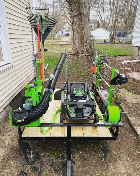 This is a photo of the trailer setup for Green Machines Lawn Care. Lawncare Trailer Ideas, Lawn Care Trailer Setup Diy, Landscaping Trailer Setup, Landscape Trailer Ideas, Lawn Care Trailer Setup, Landscaping Trailer, Lawn Trailer, Lawn Mower Trailer, Landscape Trailers