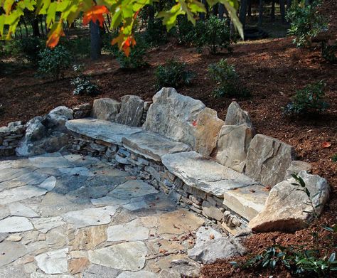 Diy Garden Landscaping, Stone Bench, Dry Stone, Paver Patio, Patio Stones, Rock Garden, Outdoor Projects, Garden Paths, Dream Garden