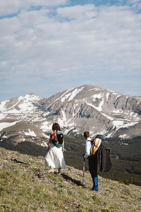 Romantic Summer Wedding Elopement in Colorado | Whether you're planning a mountain wedding or mountain elopement in Colorado, there are many gorgeous locations for your celebration. Come and see Anne & Vincent's day for inspo! Get inspired by colorado elopement picnic, wedding picnic food ideas, mountain elopement photos, and spring mountain elopement. Book Nina for your romantic elopement or Colorado wedding at larsenphoto.co! Wedding Picnic Food, Elopement Picnic, Picnic Food Ideas, Wedding Picnic, Romantic Summer Wedding, Hiking Elopement, Deep Snow, Romantic Elopement, Smallest Wedding Venue