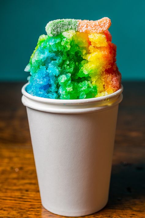 Snow Cones Recipes, Ice Aesthetic, Juice Shop, Hawaiian Shaved Ice, Minimal Modern Design, Meals Of The Day, Shave Ice, Snow Cone, Delicious Drinks