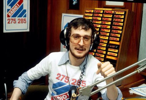 Steve Wright (early 80s) Steve Wright, Sara Cox, 80s Memories, Radio Broadcasting, Radio Presenter, 1980s Nostalgia, Sunday Love, Bbc Radio 1, Disc Jockey