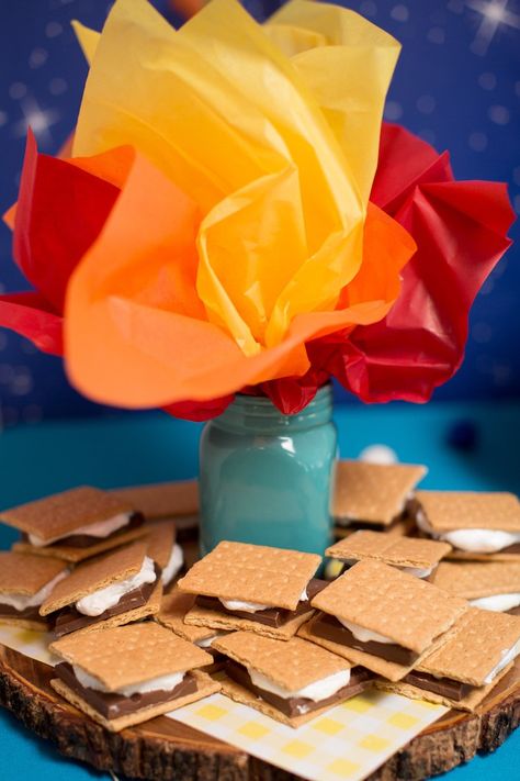 Campfire Theme Party Decorations, Diy Camping Birthday Decorations, S’mores Birthday Party Decorations, S’mores Party Decorations, Campfire Theme Birthday Party, Smores Birthday Party Decorations, Smores Party Decorations, Flame Themed Party, Diy Campfire Prop