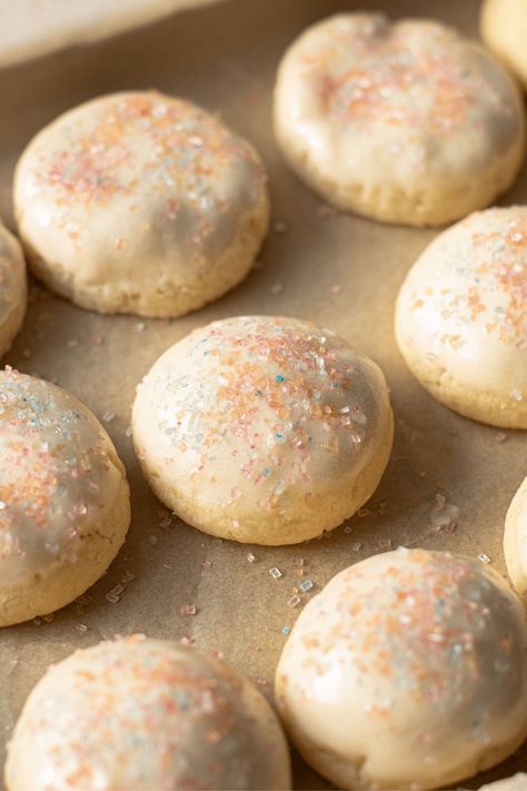 Dense and moist, these Italian Anise Cookies are an easy-to-make classic Christmas cookie. The cookie dough, flavored with anise extract is made with just a bowl and a spoon, and decorated with a simple glaze and sprinkles. Recipes With Anise Extract, Recipes With Anise, Anise Extract, Italian Anise Cookies, Italian Cookie Recipe, Anise Cookies, Anise Oil, Powdered Sugar Glaze, Cookies Light