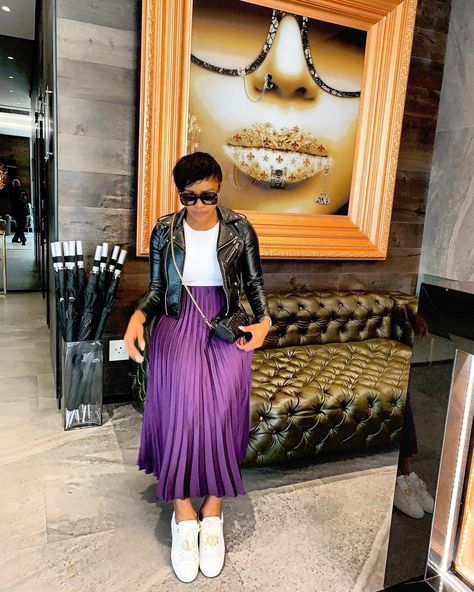 Purple Fall Outfits Black Women, Business Couture, Pleated Skirt Outfit Ideas, Master Wardrobe, Fall Outfits Black, Fall Outfits Black Women, Outfits Black Women, Creative Room, Fashionable Work Outfit