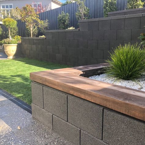 Lawn Landscaping Ideas, Cheap Retaining Wall, Backyard Retaining Walls, Retaining Wall Blocks, Garden Retaining Wall, Concrete Retaining Walls, Landscaping Retaining Walls, Walled Garden, Backyard Inspiration